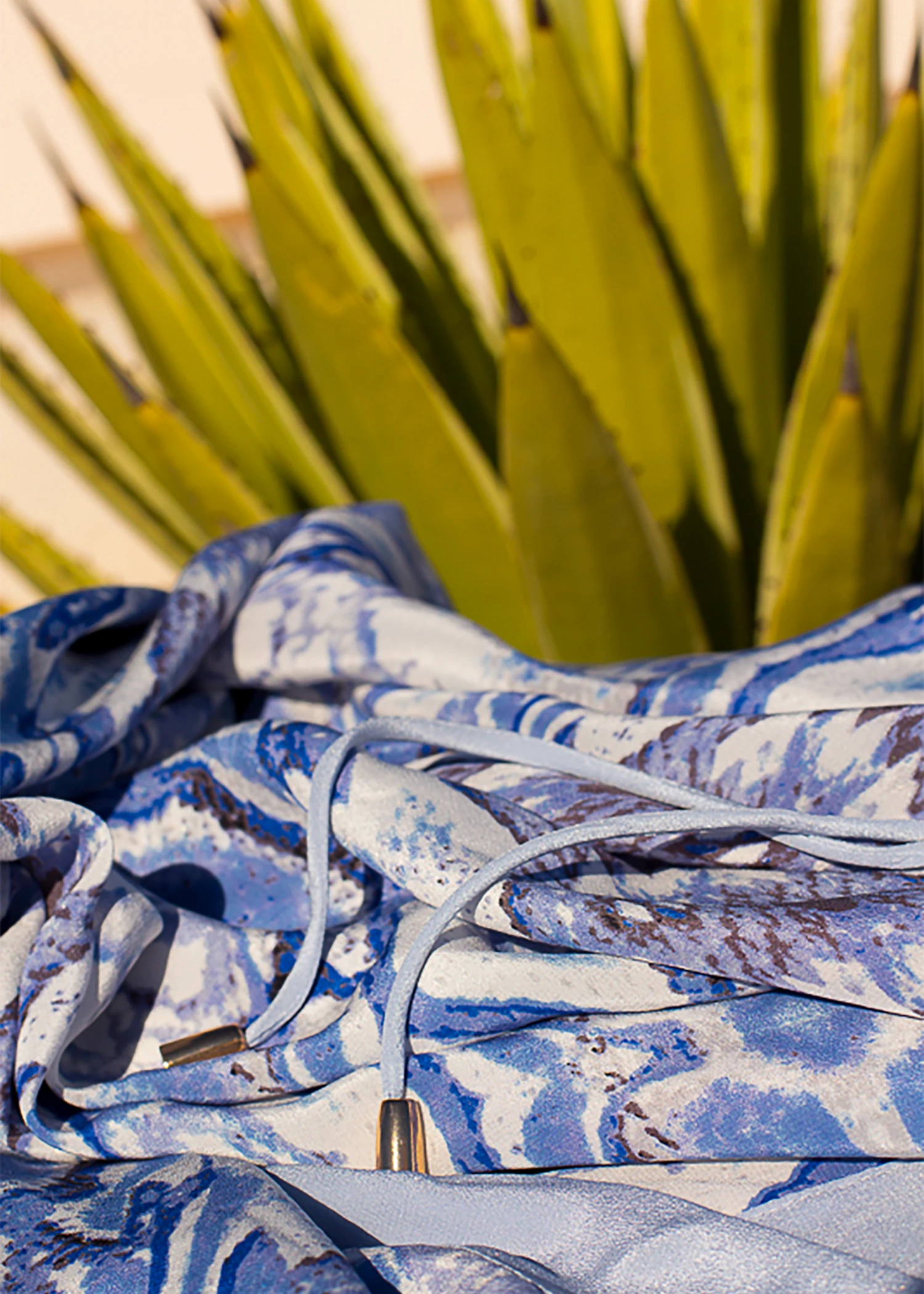 DIANA CAFTAN